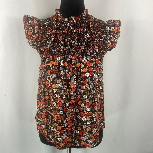 moodie Tops - Moodie Marie Floral Blouse with Cap Sleeves and Key Hole Cut Out